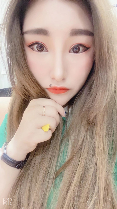 一个多刷N次的妹子